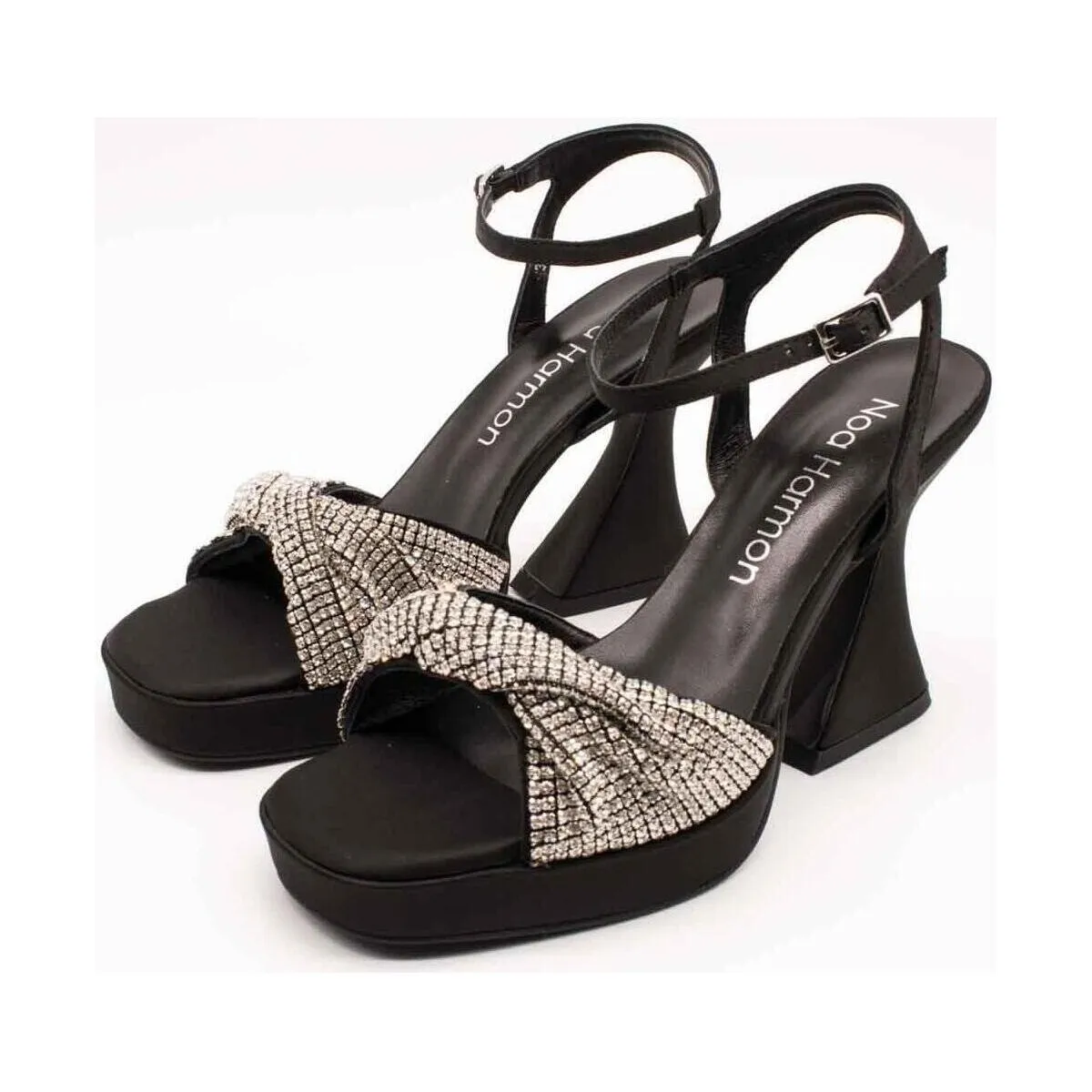 921206 BLACK