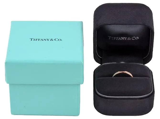 Anillo medio círculo Harmony de Tiffany & Co. 