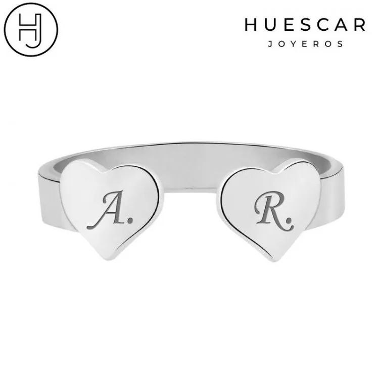 Anillo personalizado corazones en plata de ley