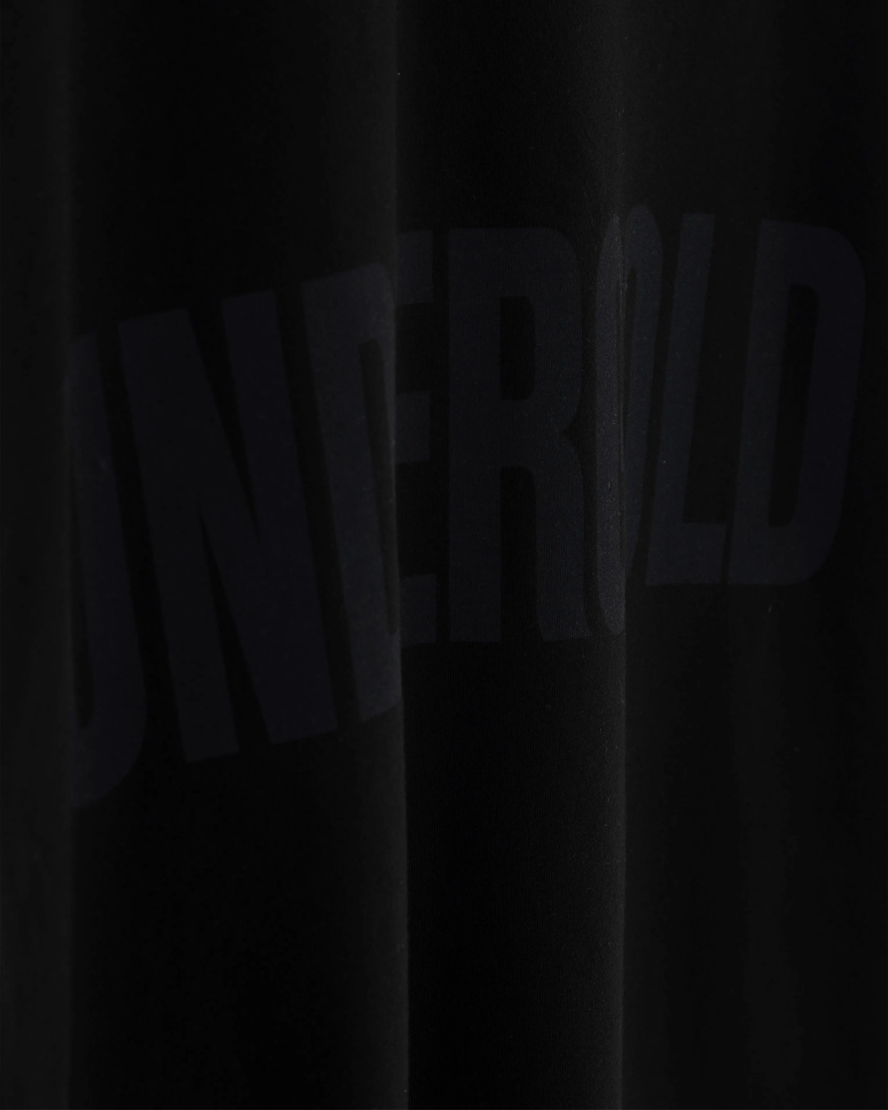 BASICS UNDERGOLD TSHIRT BLACK