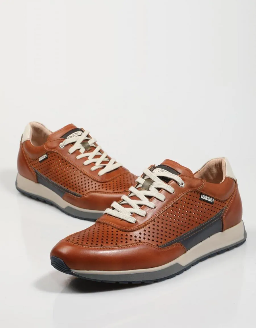  baskets PIKOLINOS Cambil en Cuir 74931