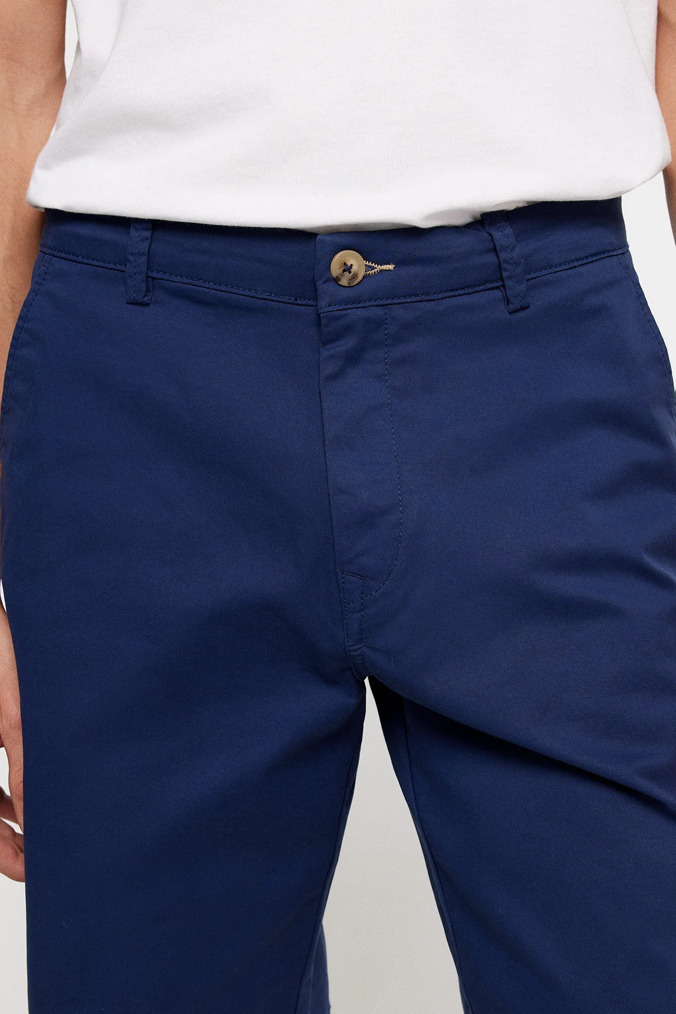 Bermuda color comfort fit