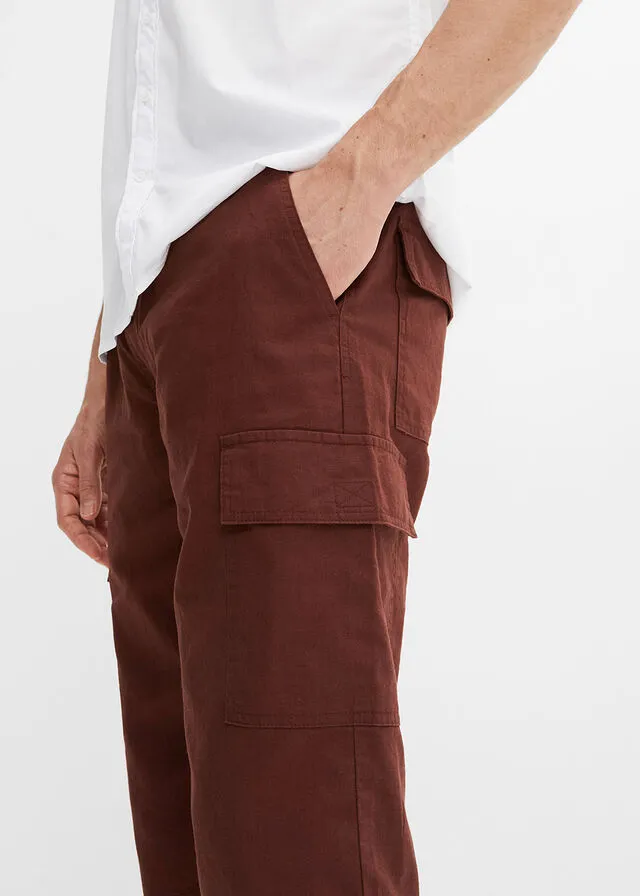 Bermudas tipo cargo con lino y corte regular Marrón café