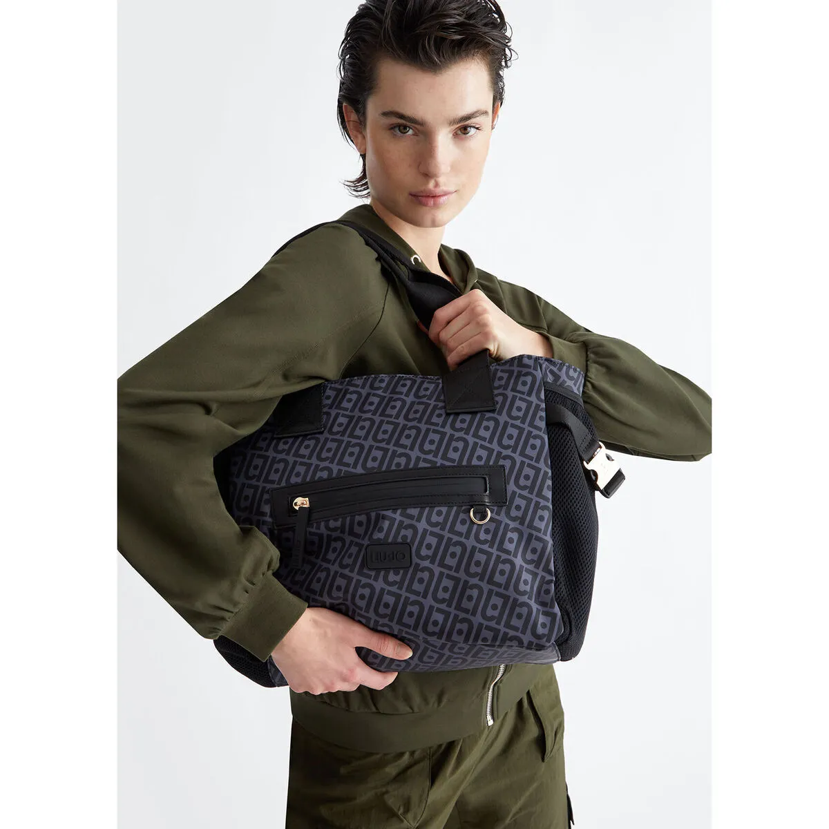 Bolso tote de nailon con logotipo