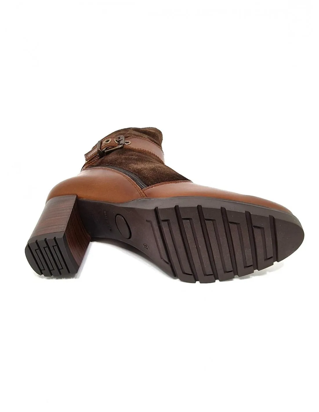 Bota de mujer Desireé en marrón Leury20