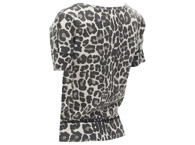 BOTTEGA VENETA Top gris de mezcla de algodón con medio botón y estampado de leopardo 