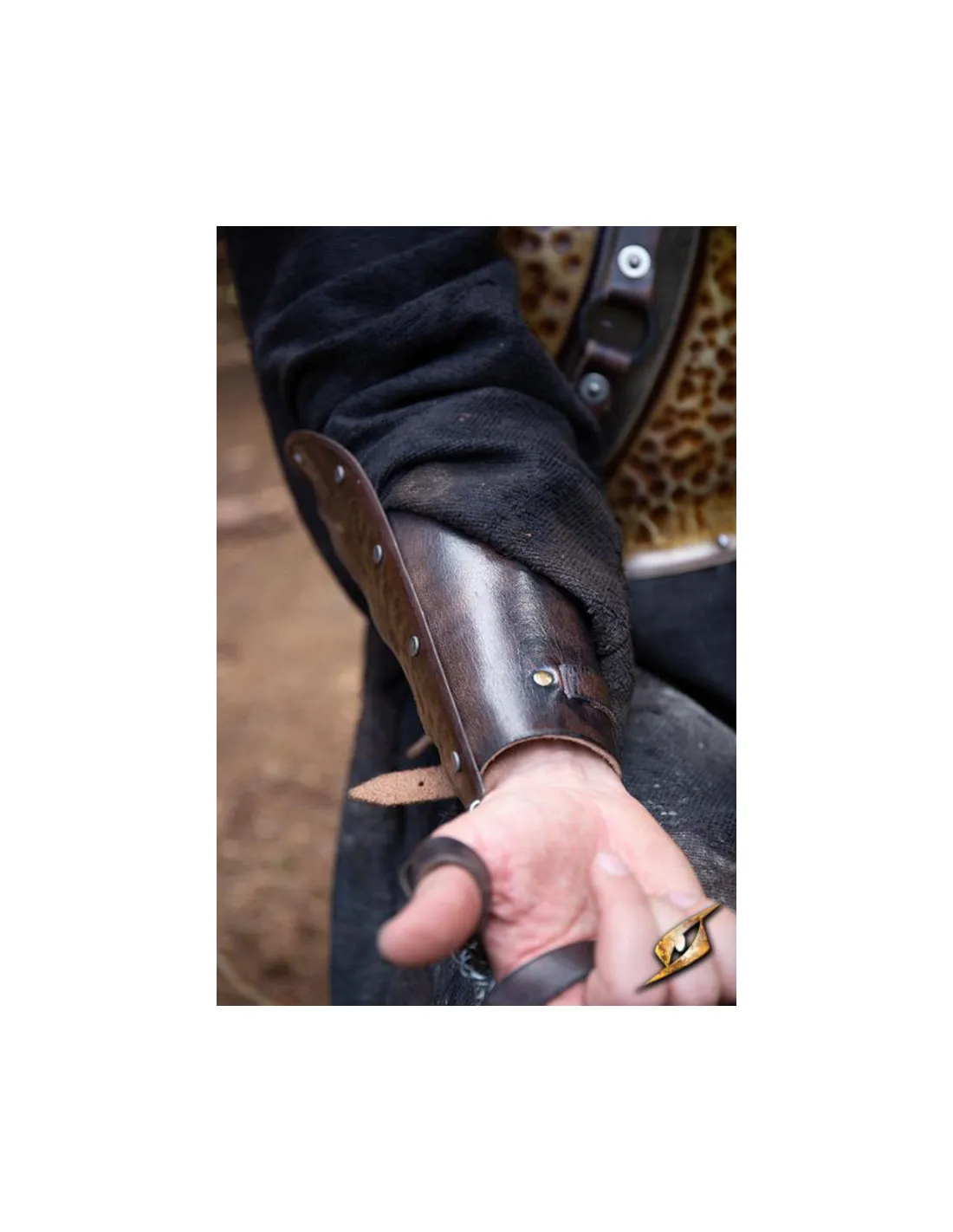 Brazaletes en acero Orco Asaltante, LARP