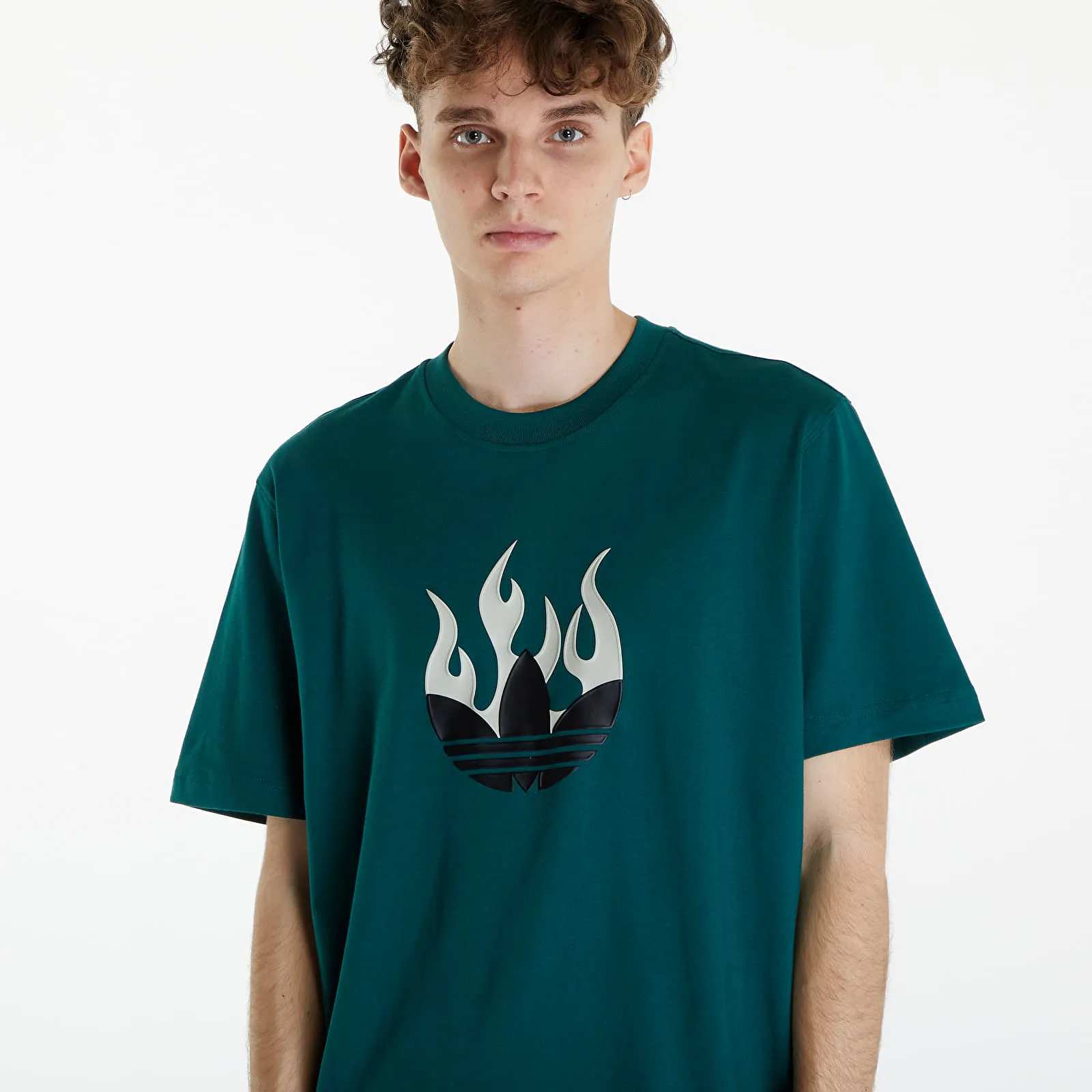 Camiseta adidas Flames Logo Tee