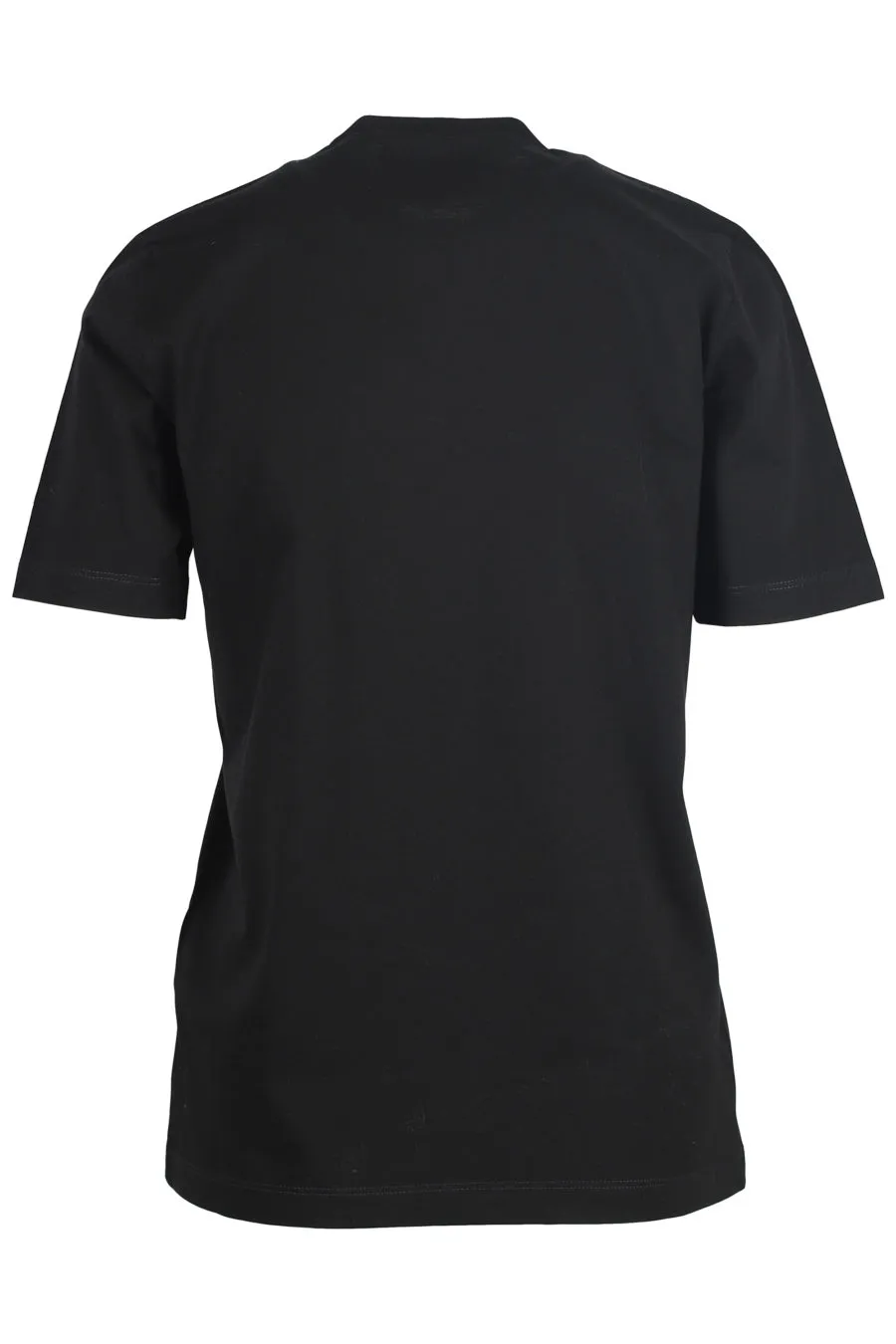 Camiseta de manga corta negra con corazón