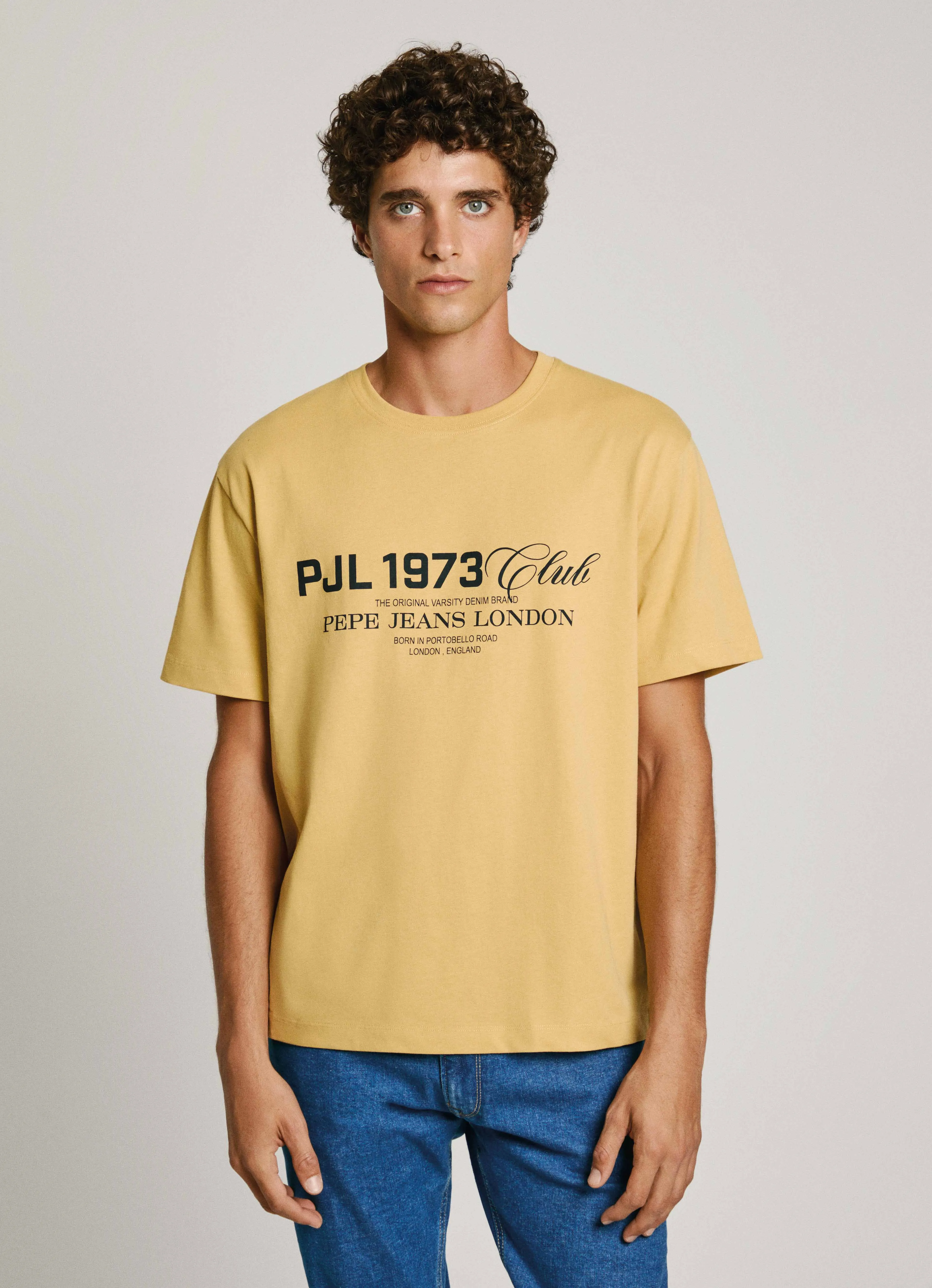 camiseta estampada fit relaxed