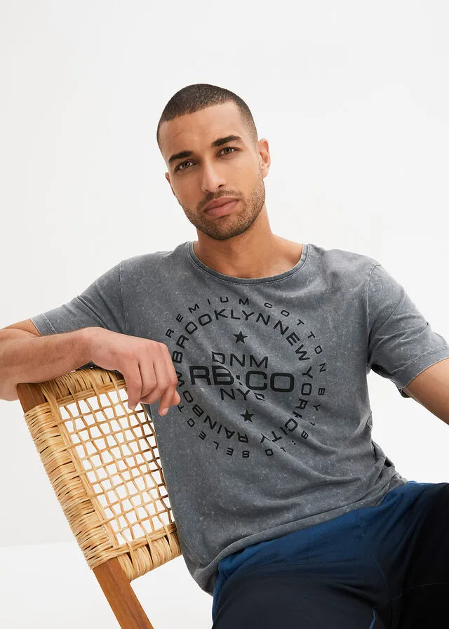 Camiseta Gris con efecto lavado