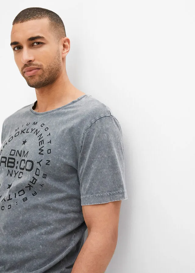 Camiseta Gris con efecto lavado