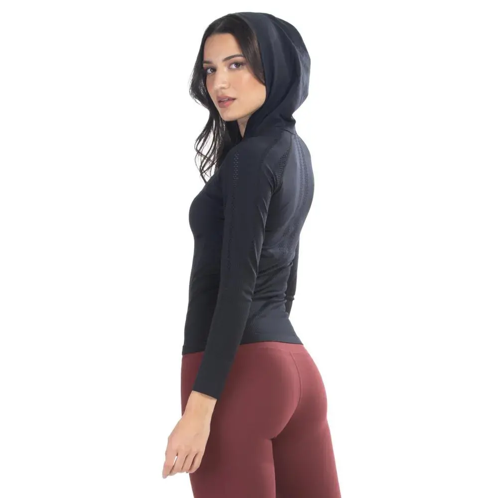 Chaqueta deportiva con cierre y capucha