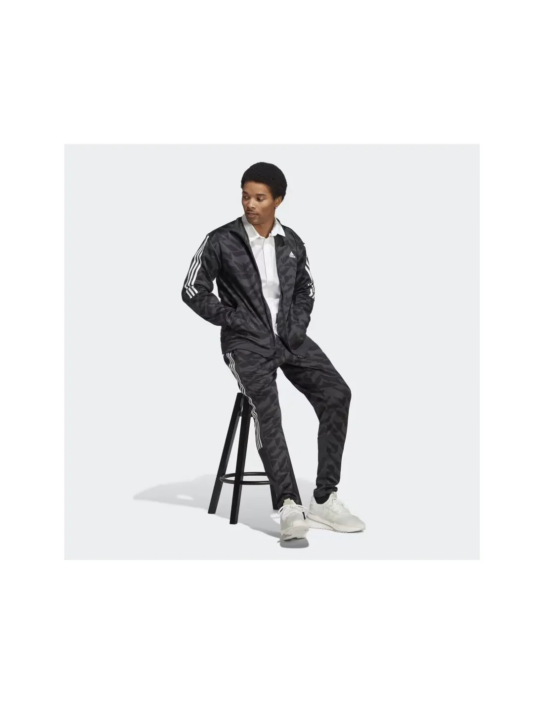 CHAQUETA TIRO SUITUP DE ADIDAS