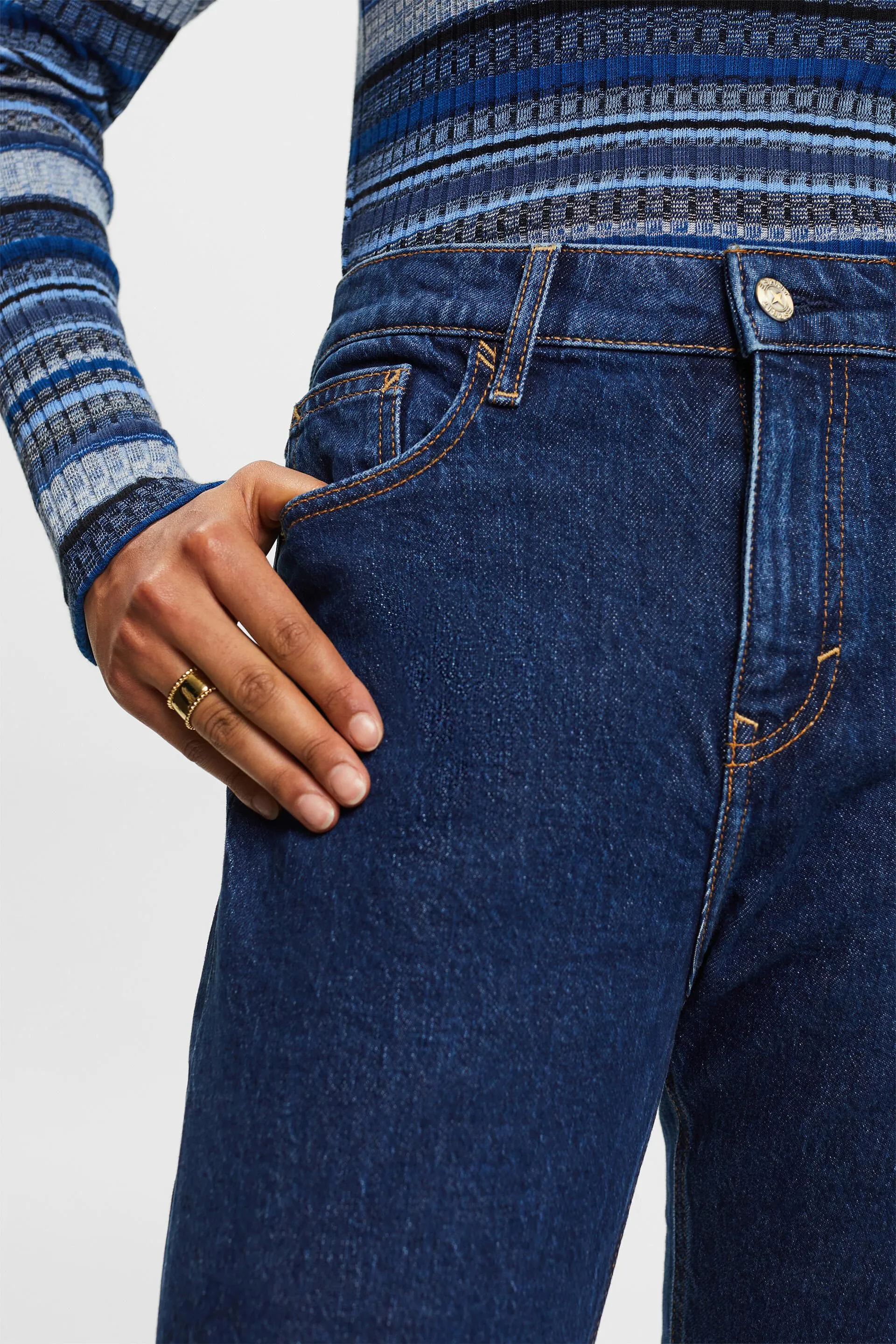 JEANS HIGHRISE RETRO SLIM FIT