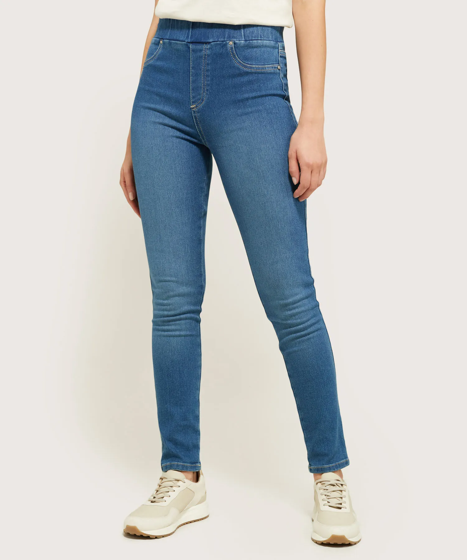 JEGGING TIRO ALTO CON BOLSILLOS