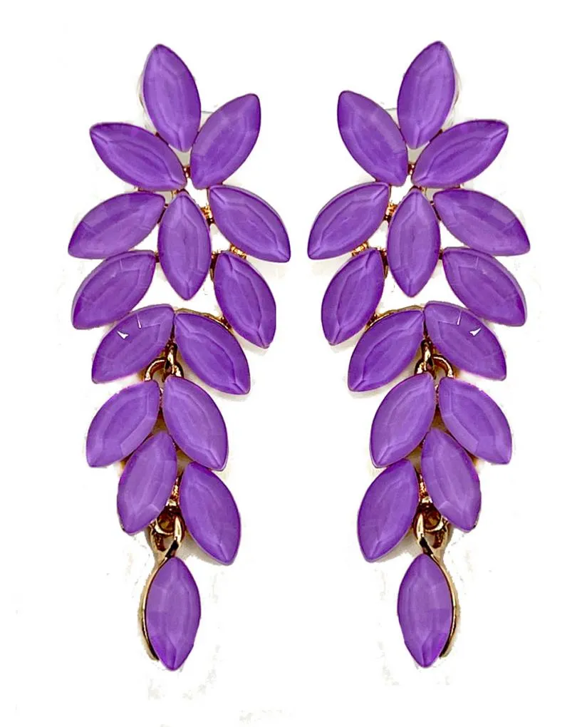 LARGOS PENDIENTES MORADOS TONO CLARO PARA INVITADA DE BODA