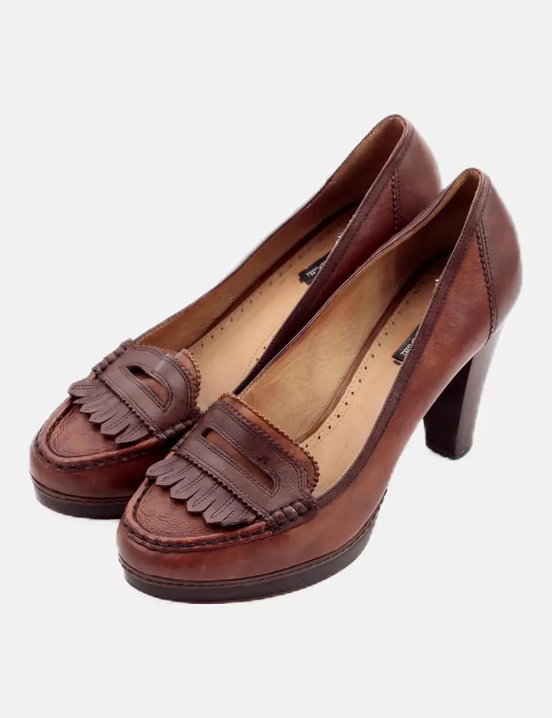 Massimo Dutti Mocasín con tacón marrón