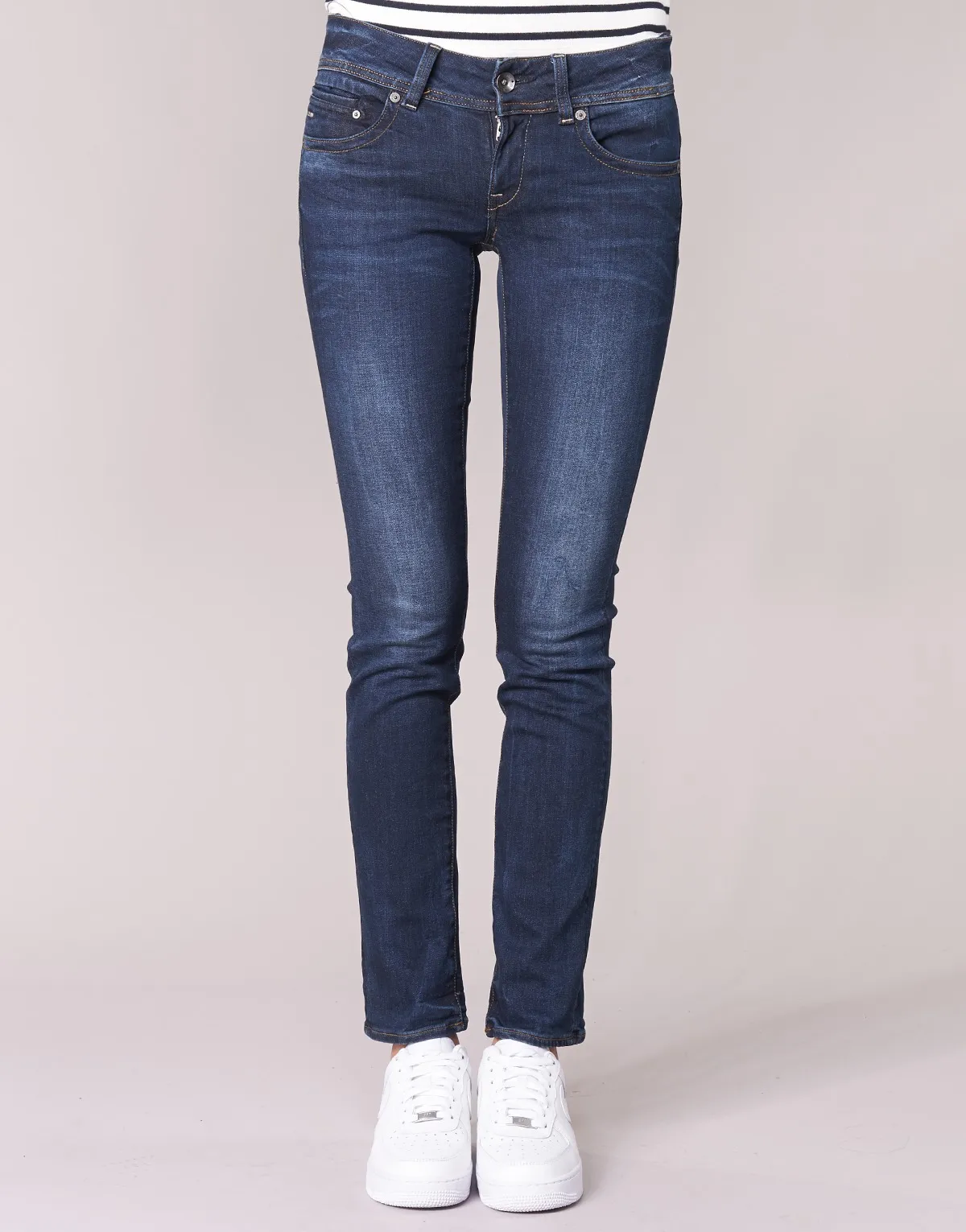 MIDGE SADDLE MID STRAIGHT