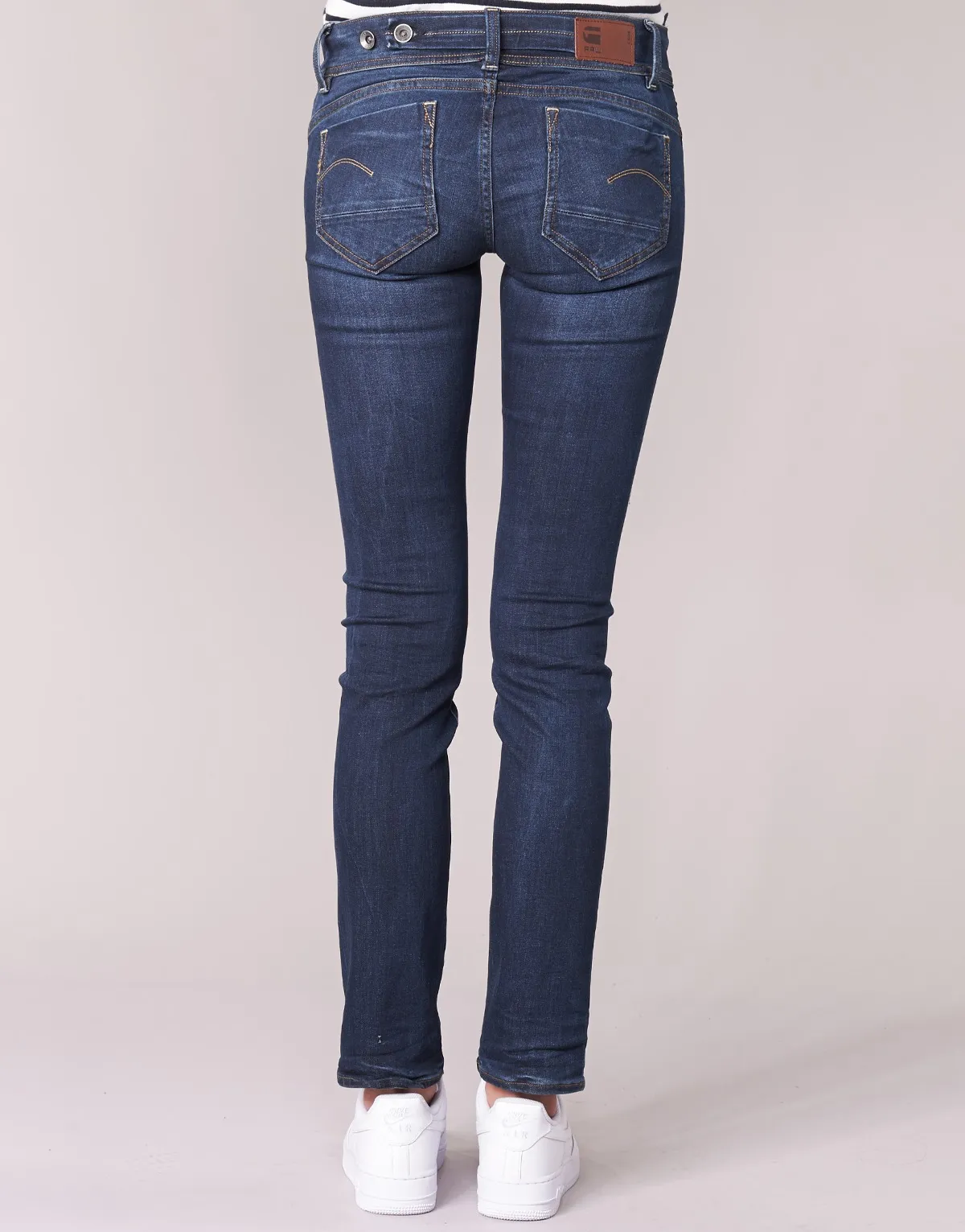 MIDGE SADDLE MID STRAIGHT