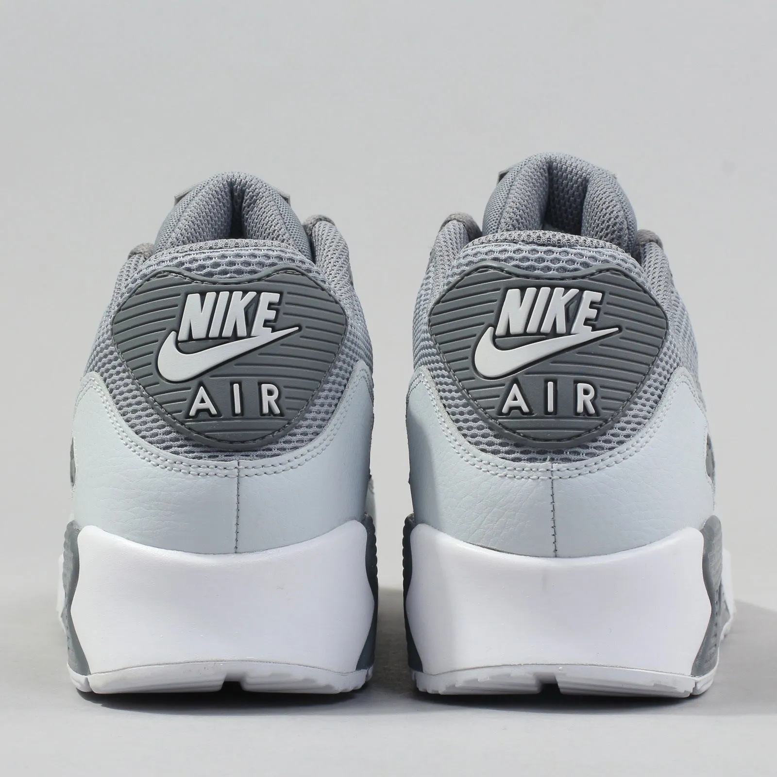 Nike Air Max 90 Essential