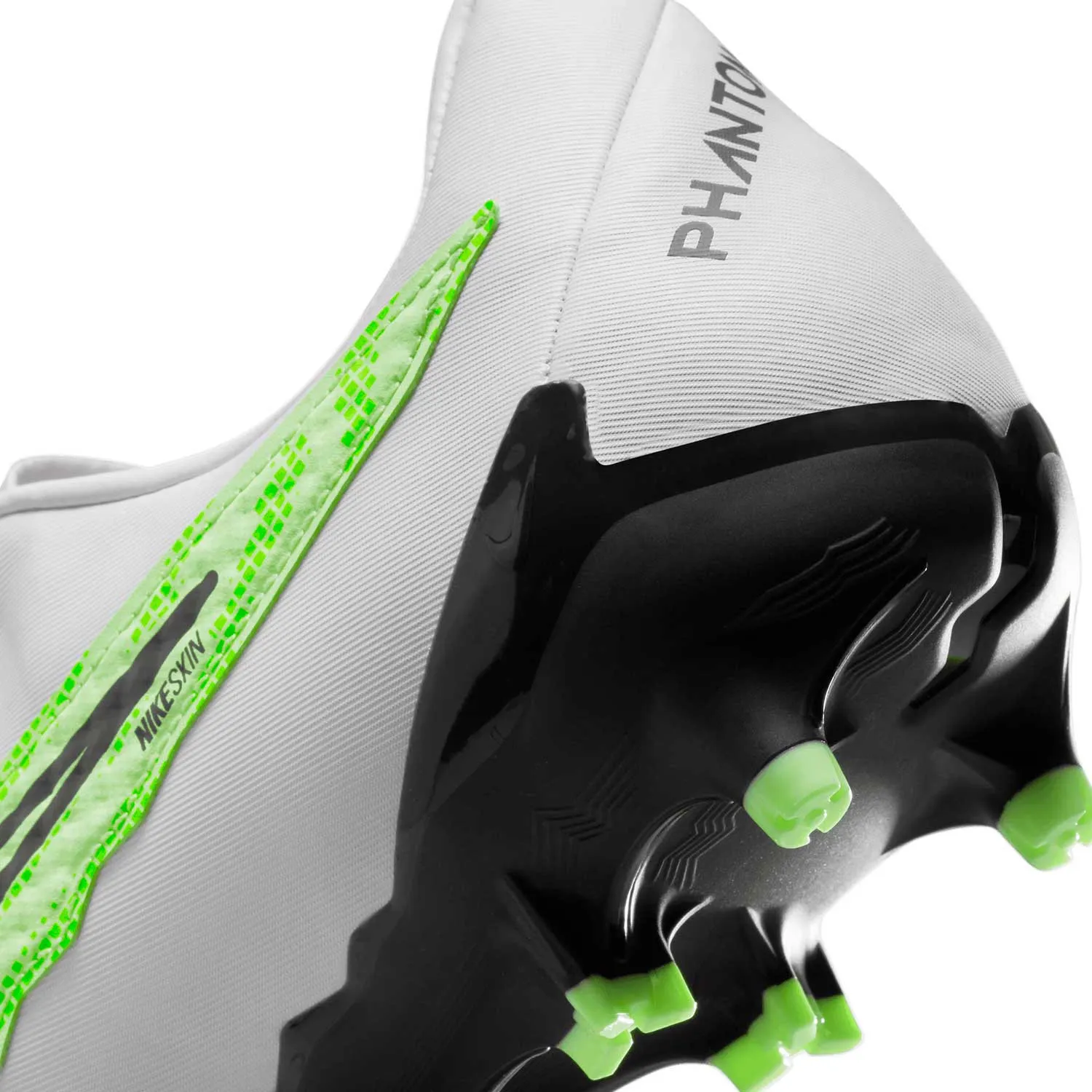 Nike Phantom GX Academy FG/MG