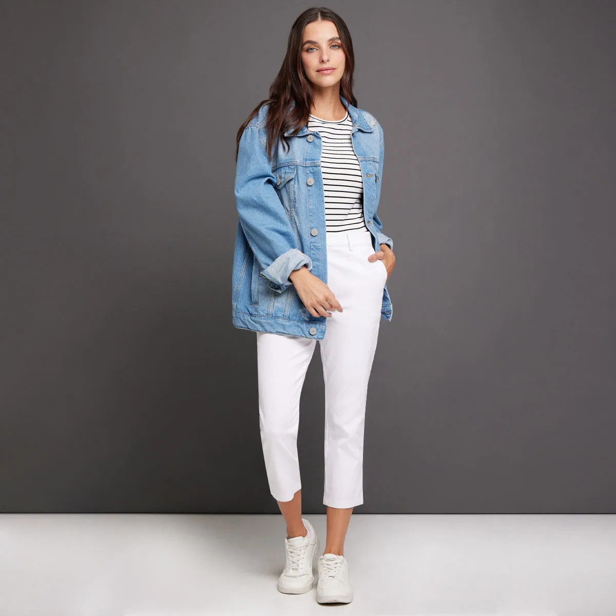 Pantalón Capri con Bolsillos