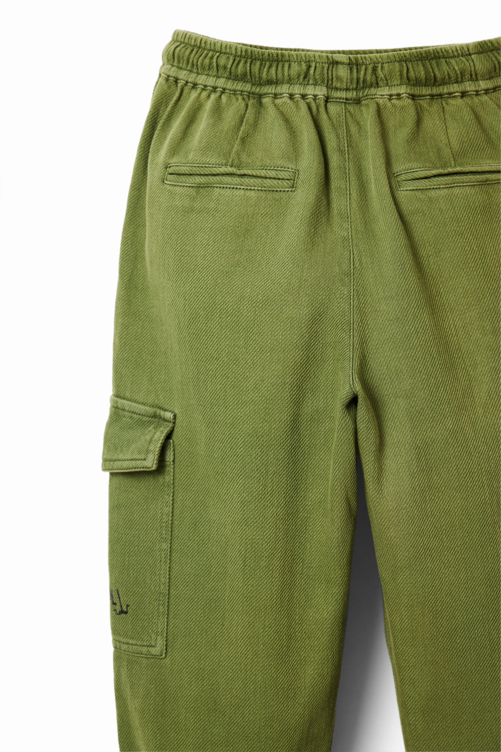 Pantalón cargo bolsillos