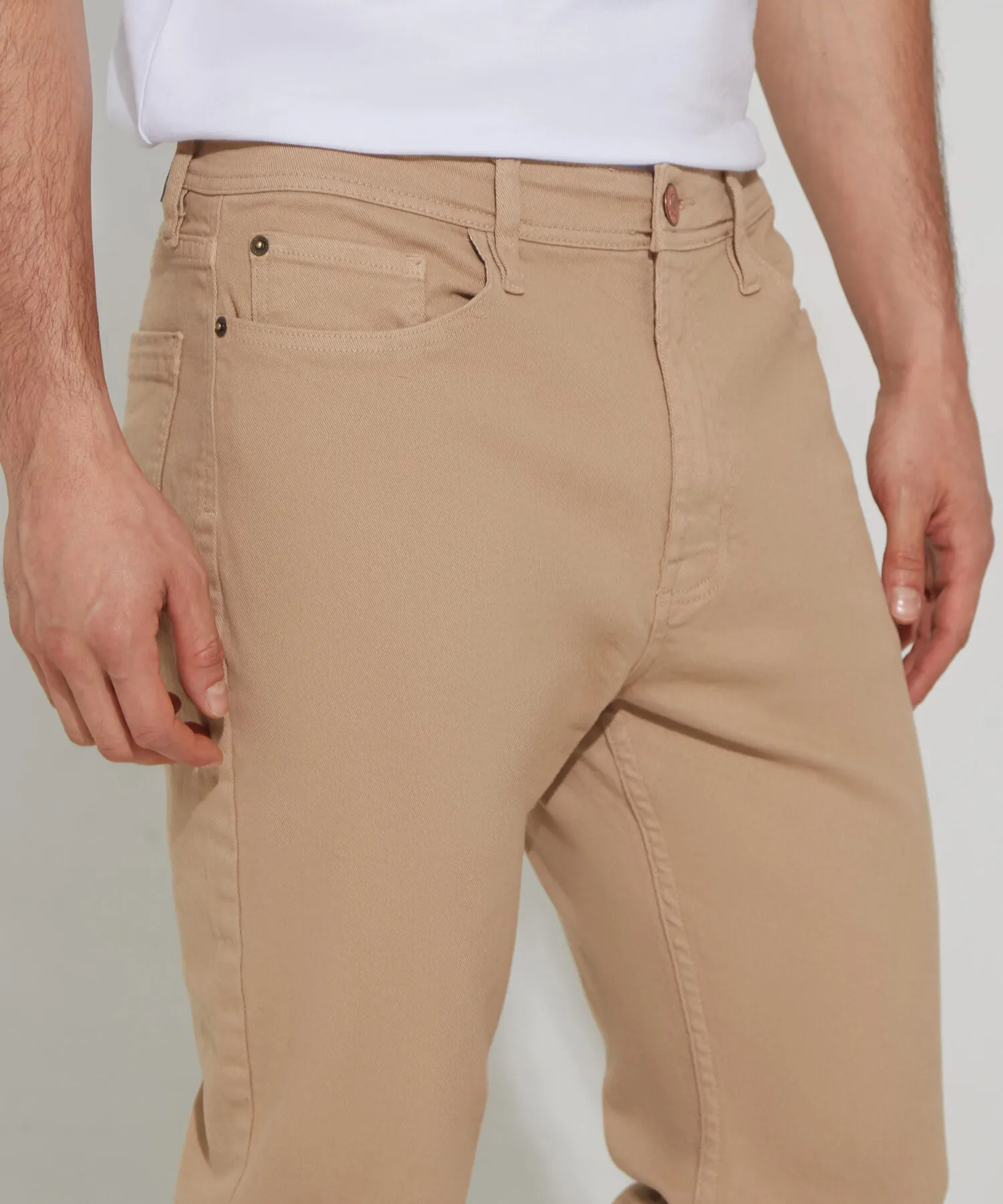 PANTAL&OACUTE;N CINCO BOLSILLOS COLOR BEIGE