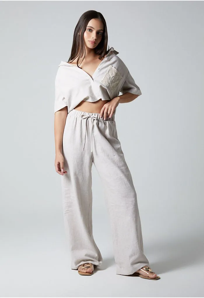 Pantalon tiro medio con pretina elastica