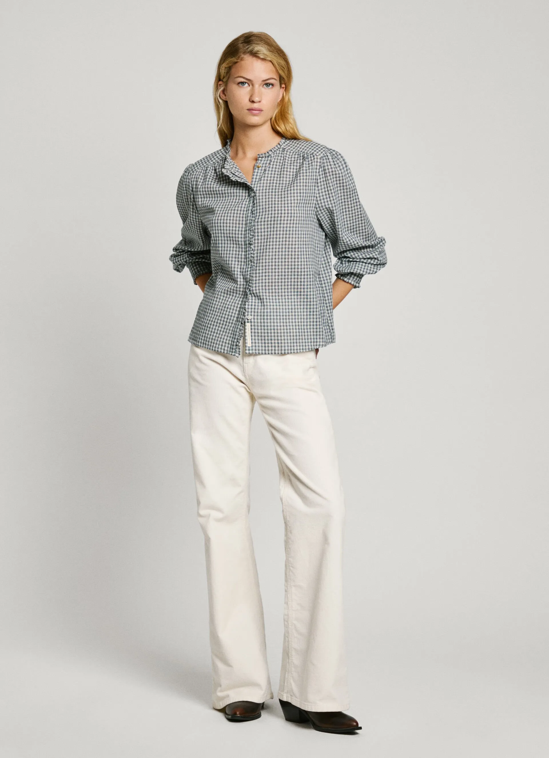 pantalón 5 bolsillos fit flare