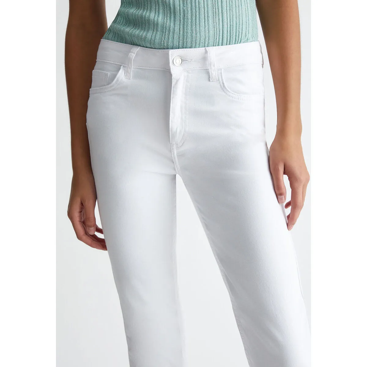 Pantalón tobillero Bottom Up con strass
