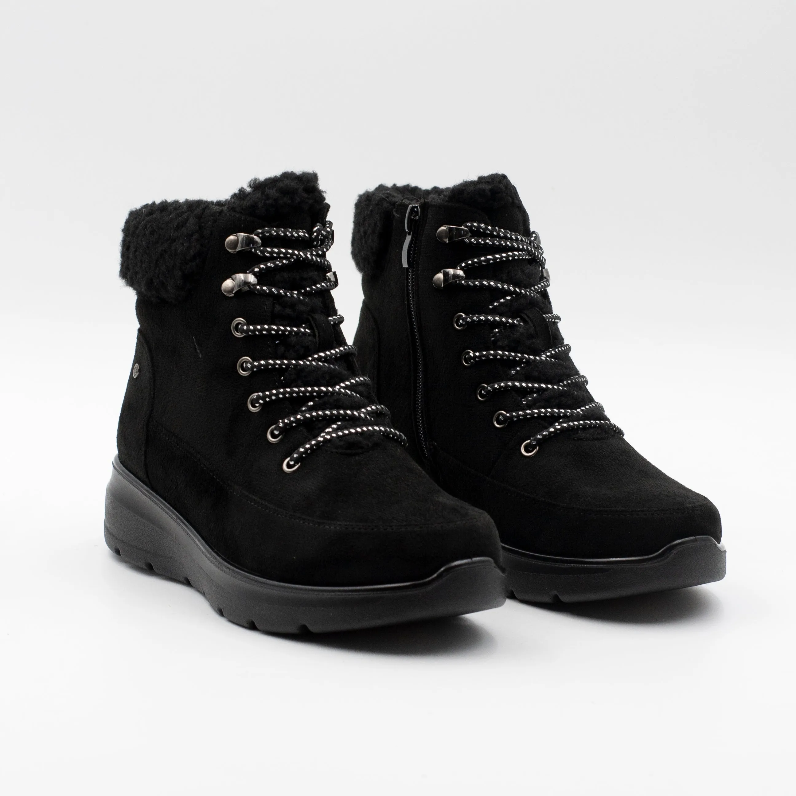 Passer Botin mujer con cierre y cordon color Negro