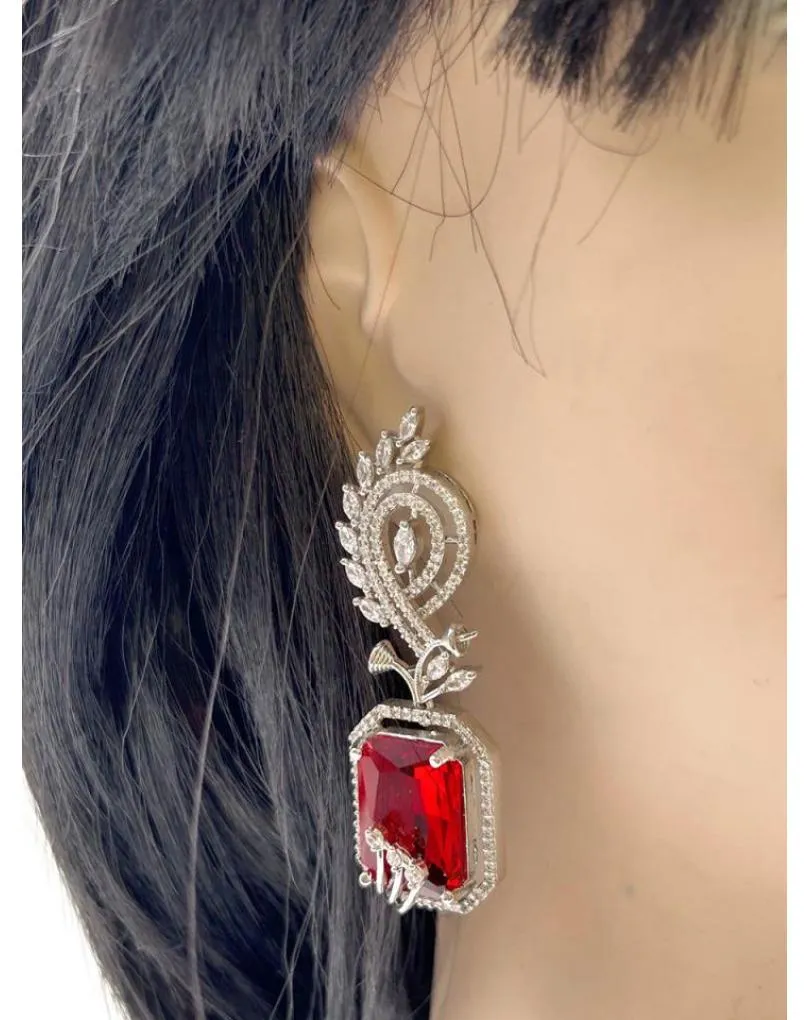 PENDIENTES LARGOS ROJOS RUBI PARA SER LA MADRINA PERFECTA EN BODAS