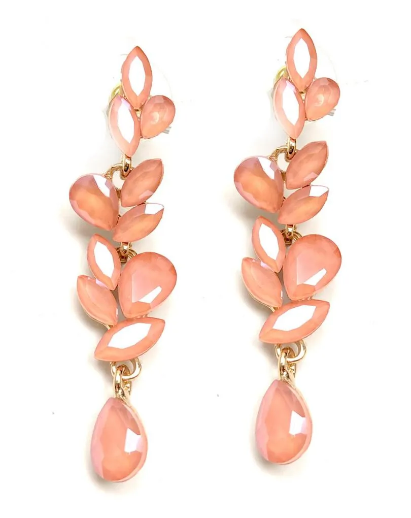 PENDIENTES LARGOS TONO MELOCOTON CON HOJITAS DE CRISTAL