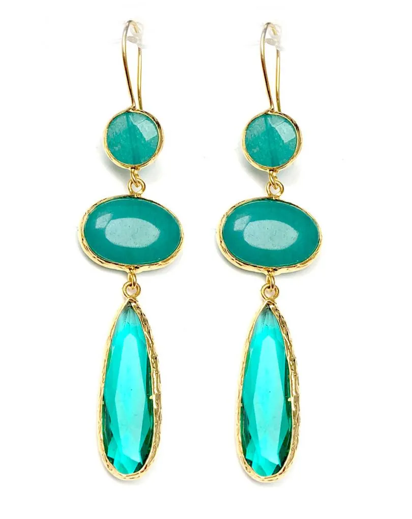 PENDIENTES VERDES LARGOS DE PIEDRAS Y LAGRIMA FINA