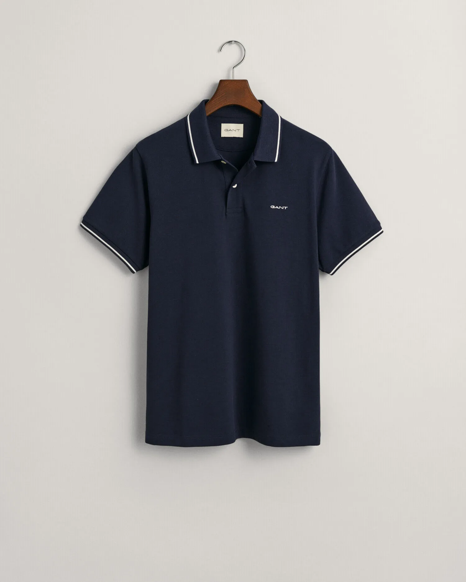 Polo de piqué con ribete
