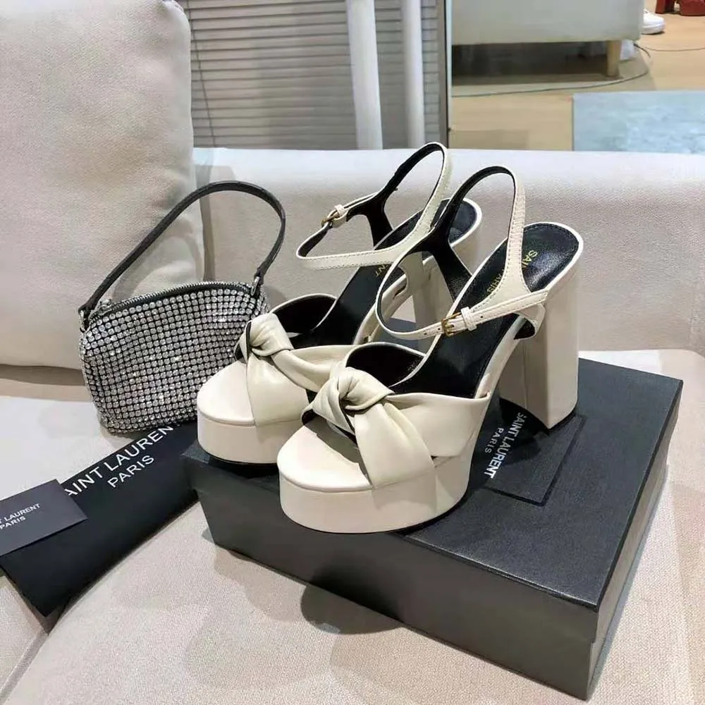 SAINT LAURENT SANDALIAS YSL MUJER BIANCA EN PIEL LISABLANCO