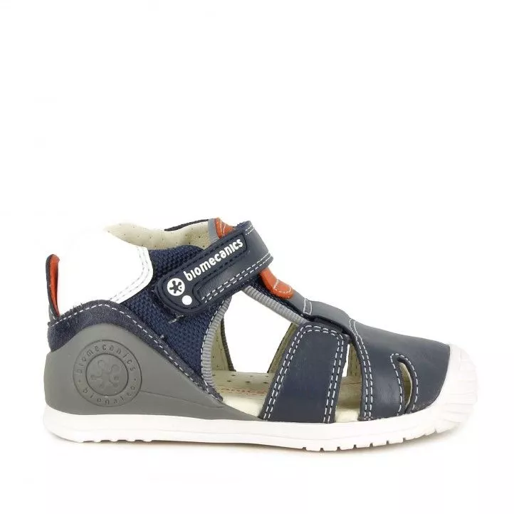Sandalias abotinadas Biomecanics azul con detalle en naranja cierre con velcro y elástico