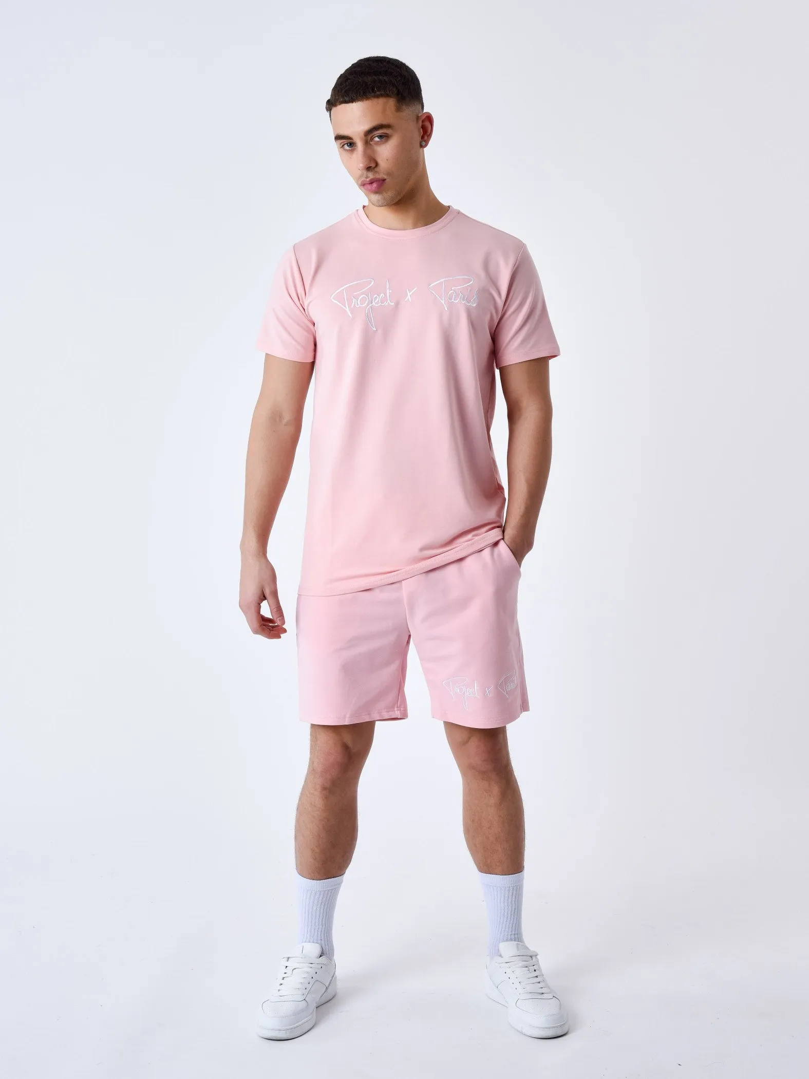 Short Essentials Project X Paris