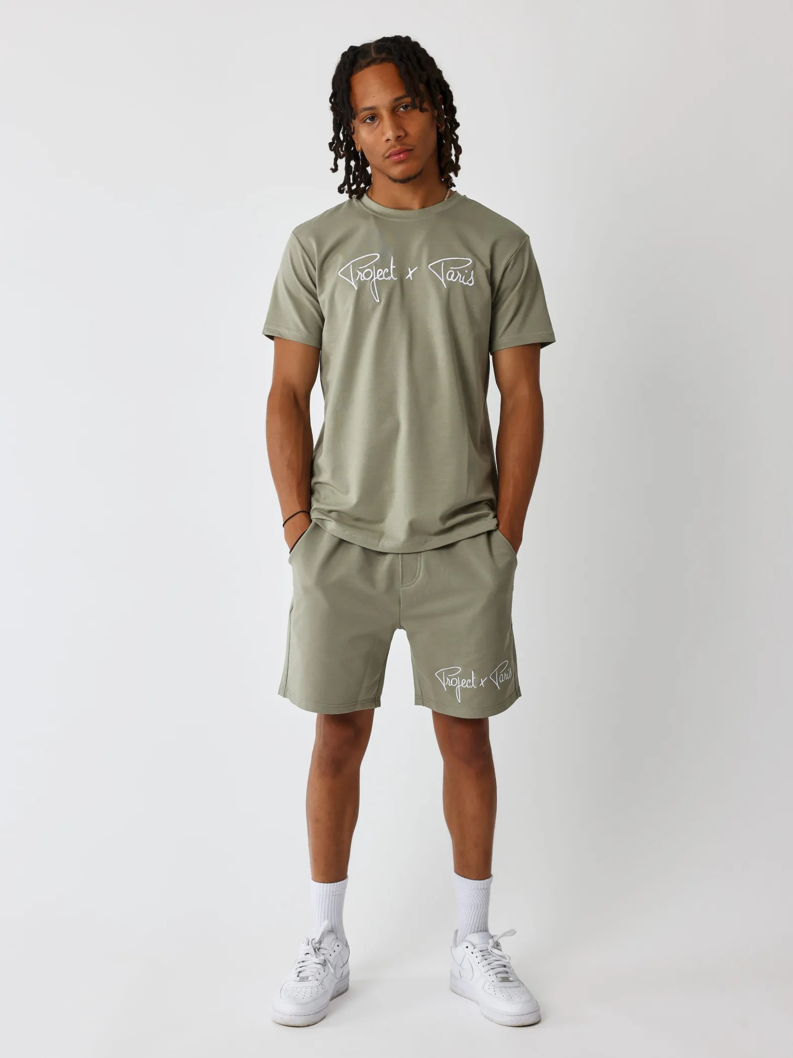 Short Essentials Project X Paris