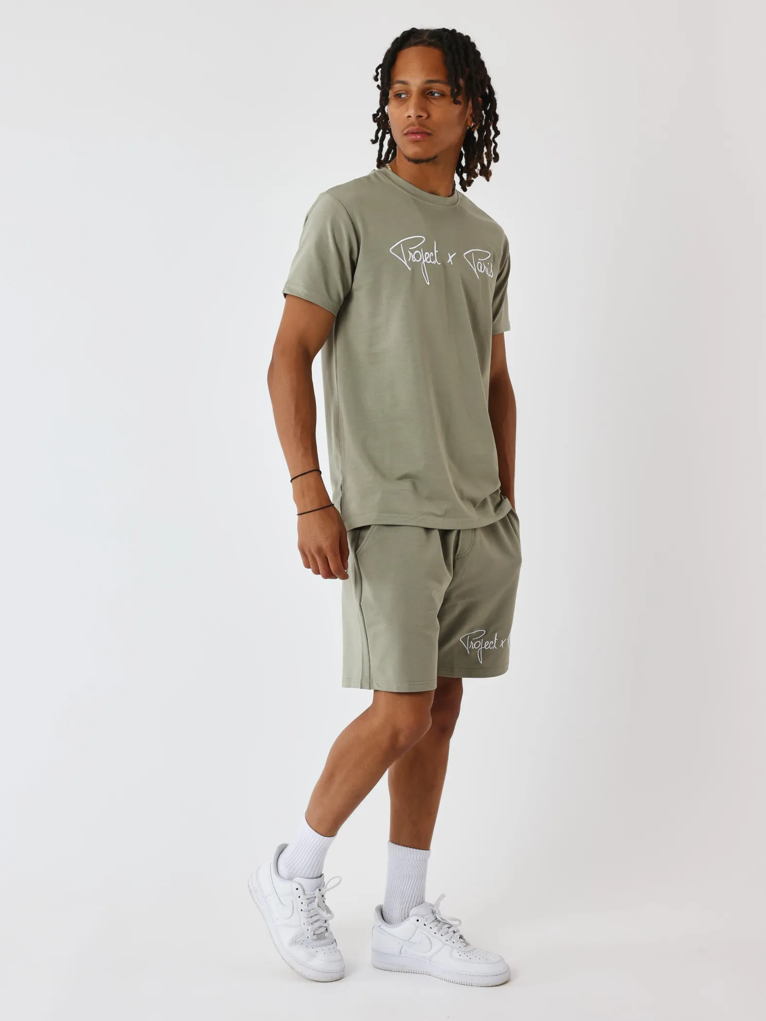 Short Essentials Project X Paris