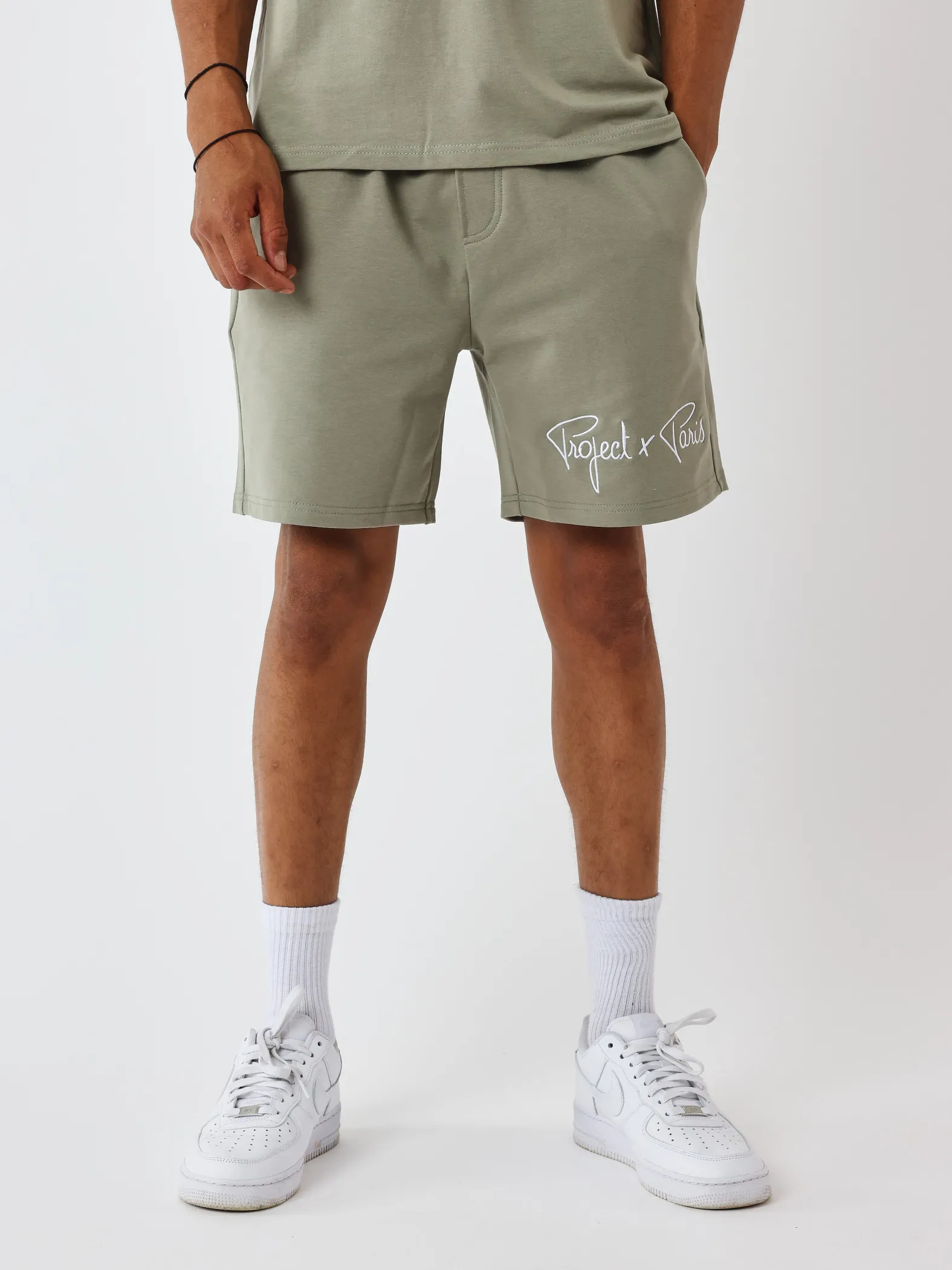 Short Essentials Project X Paris