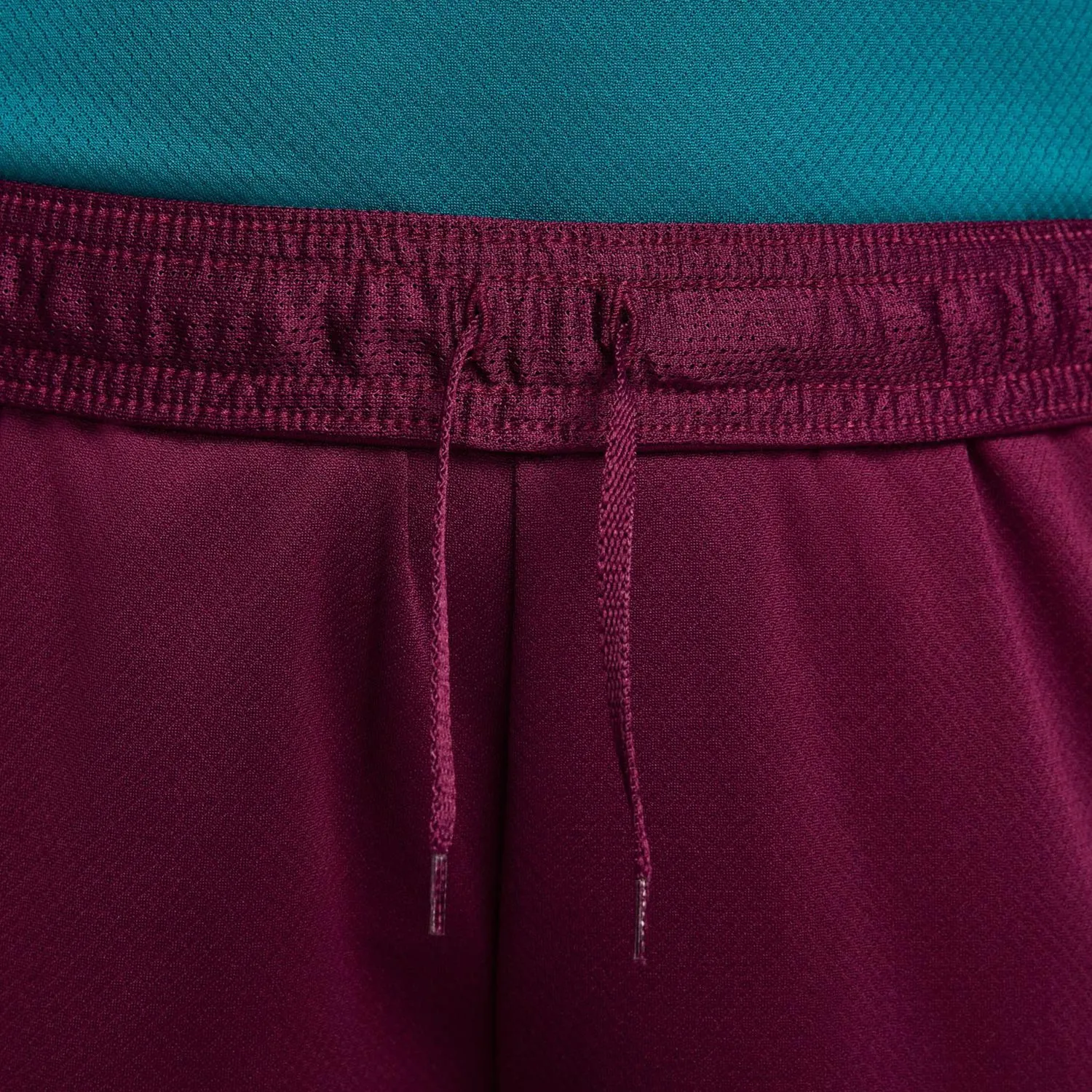 SHORT NIKE PSG ENTRENAMIENTO DRIFIT STRIKE