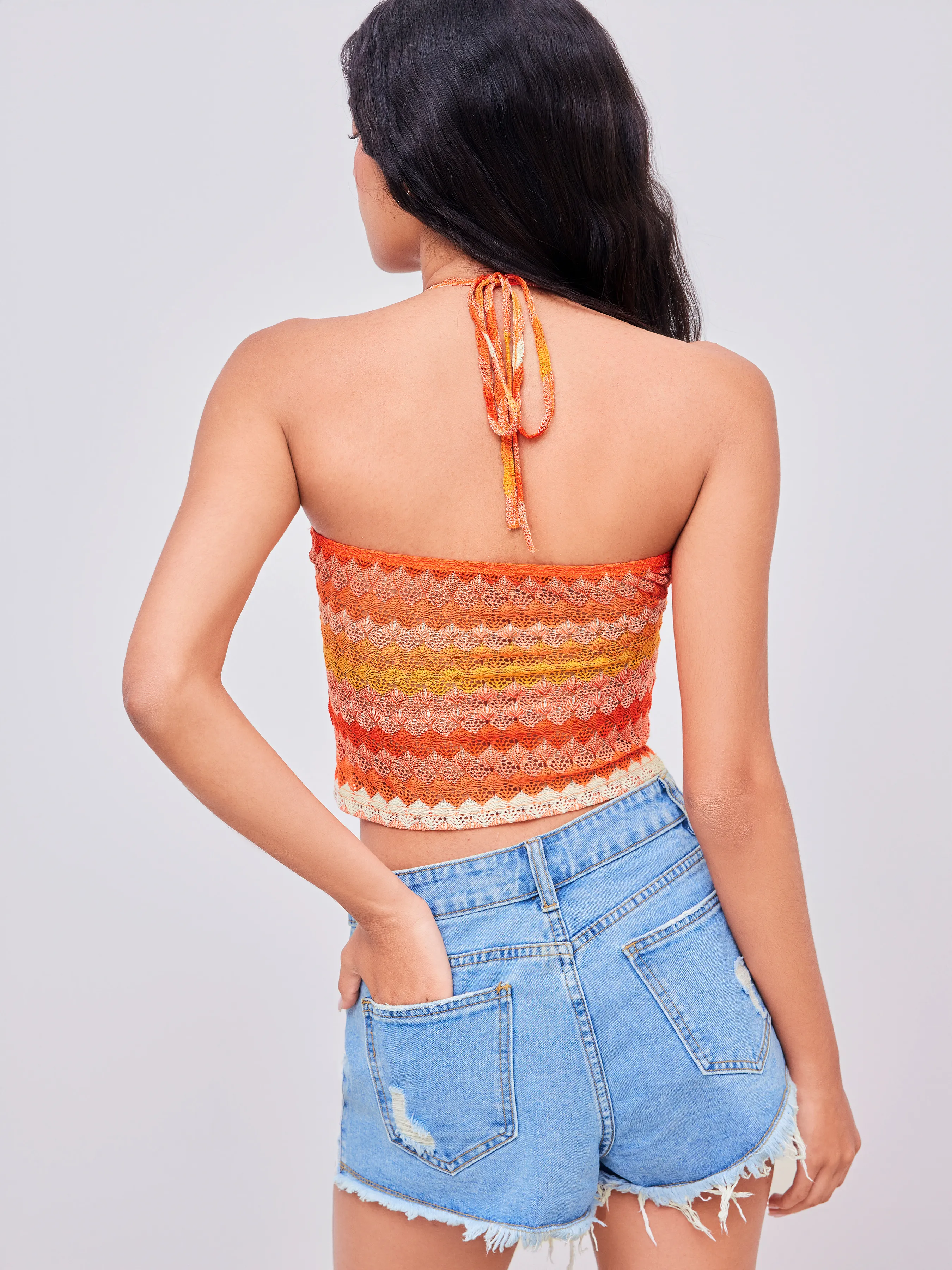 Top Corto Halter con Rayas Fruncido