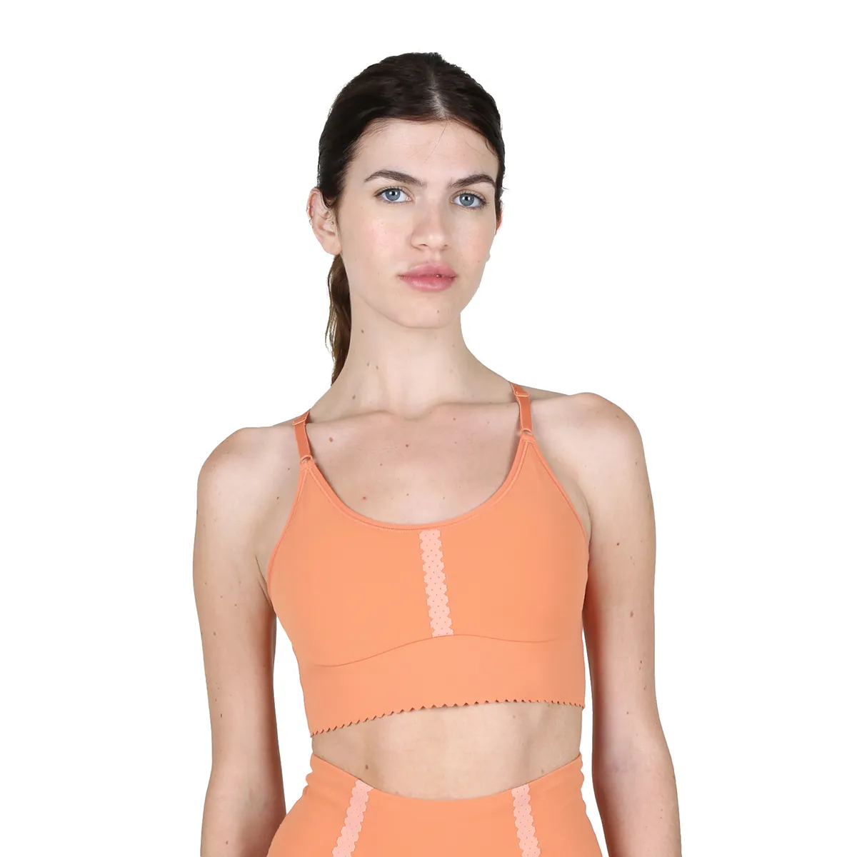 Top Nike Indy Yoga Eyelet