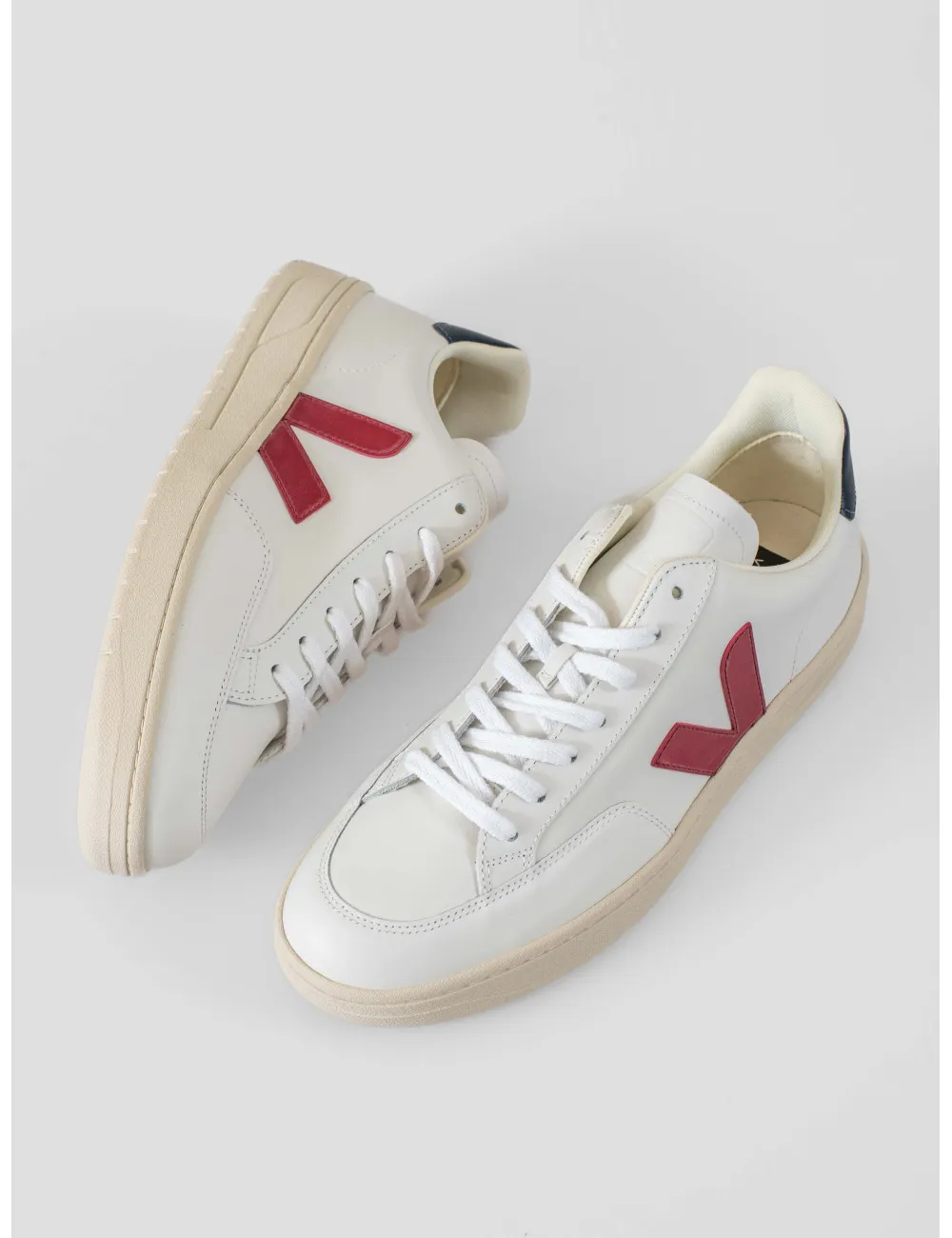 V12 LEATHER NAUTICO