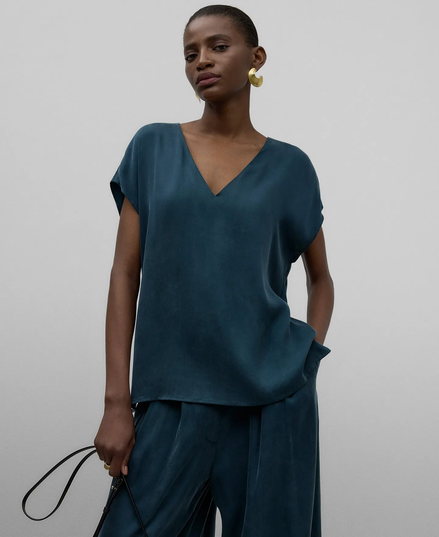 VNECK TOP WOMAN