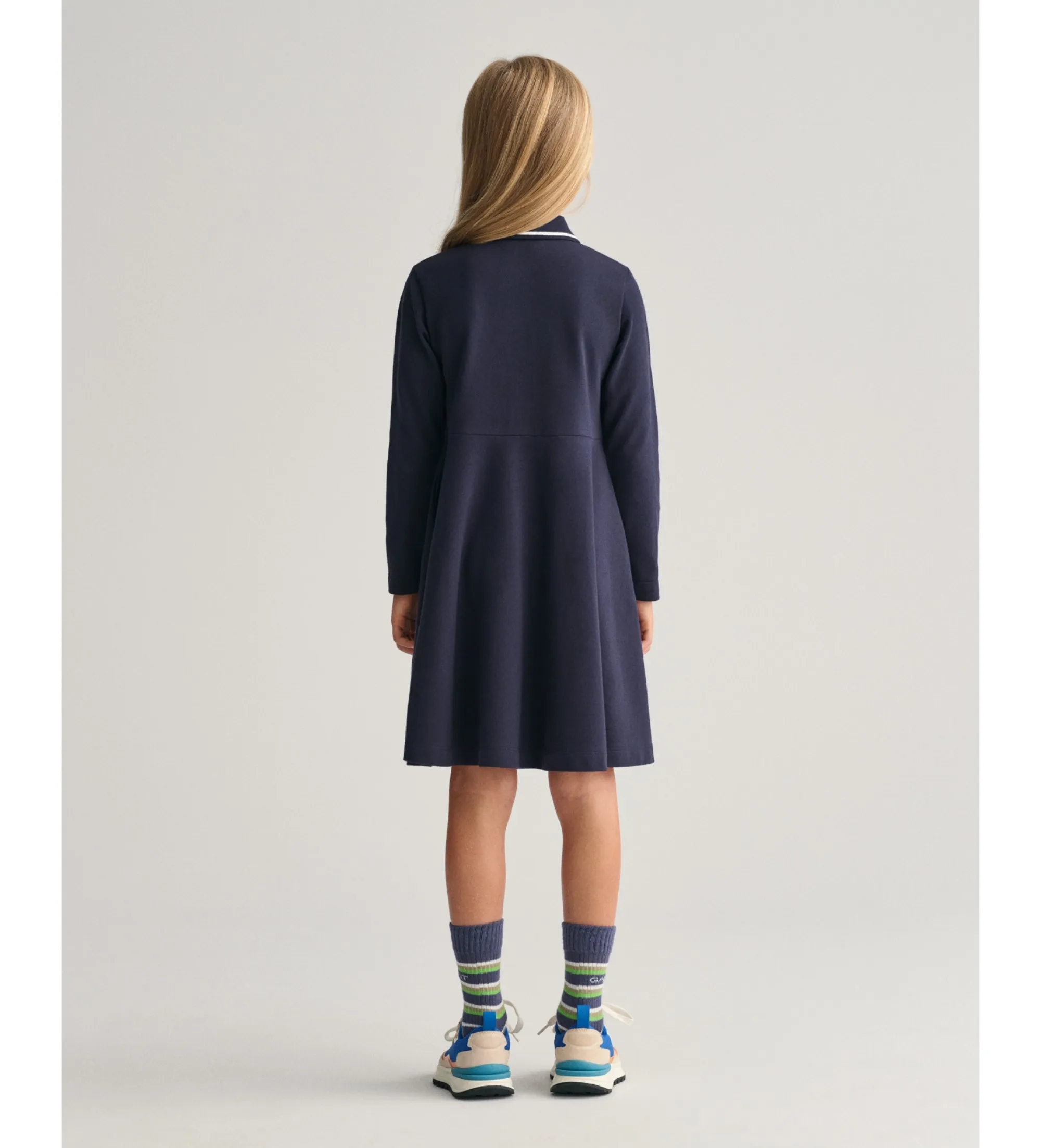 Vestido de piqué con vuelo marino