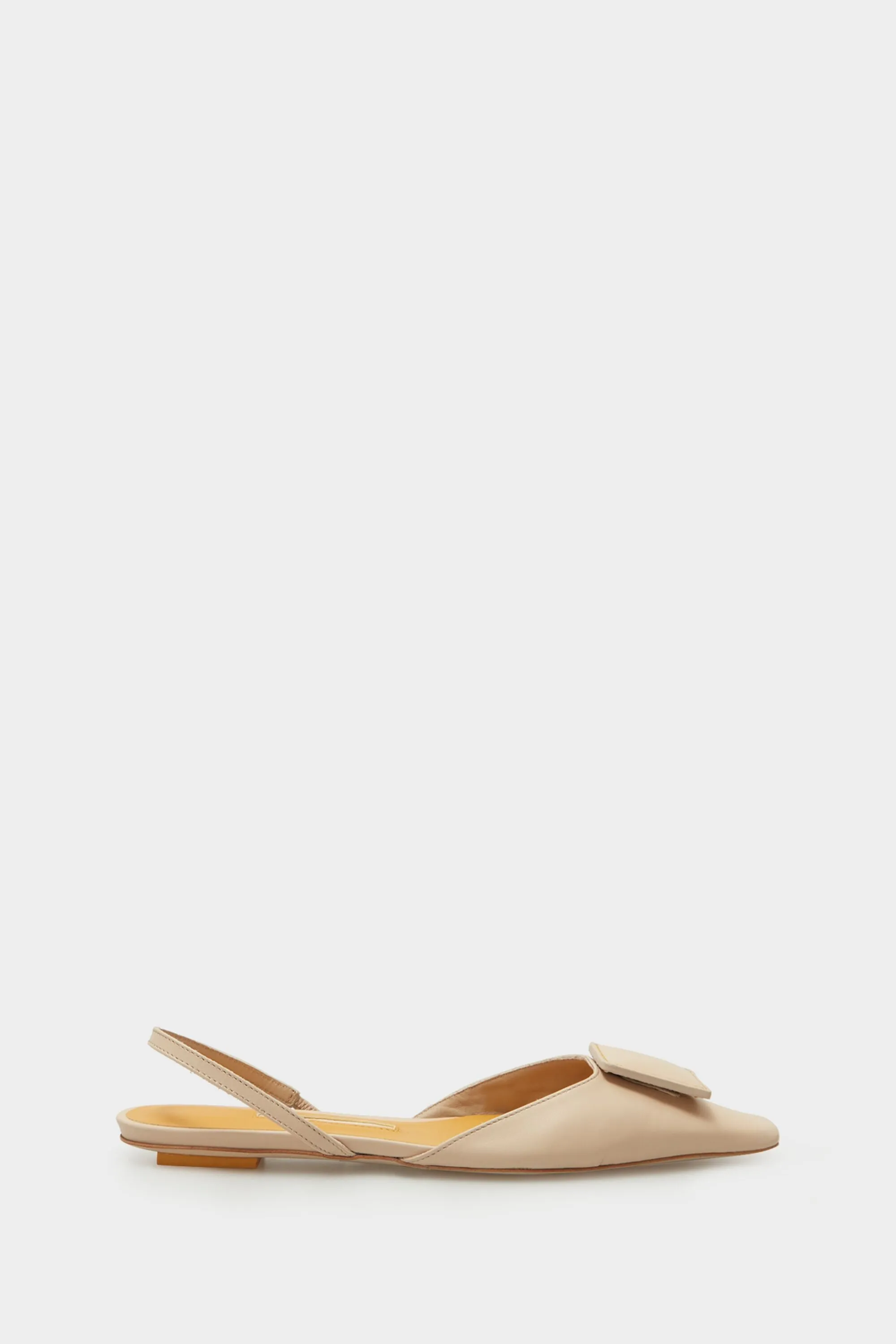 Zapato destalonado piel cubo